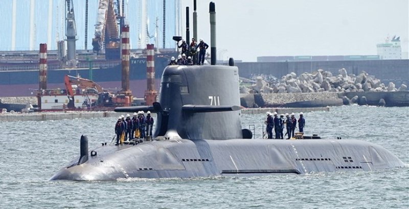 台船澄清：「海鯤軍艦」浮航測試正常、無滲水情形！