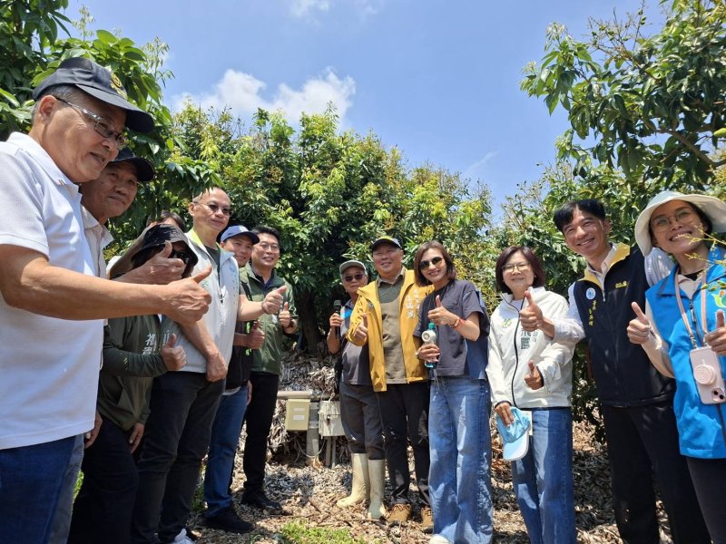 智慧灌溉助農抗旱 邱議瑩立委考察農田水利署高雄地區節水灌溉設施推動情形