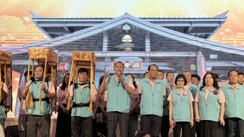 母親節前夕愛心爆發！高雄旗山旗聖宮公益壽宴圓滿舉行　2萬公斤白米送暖弱勢