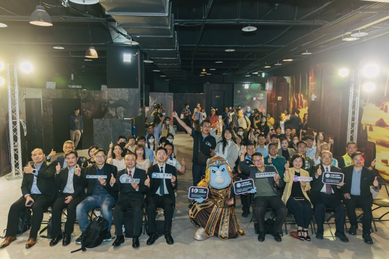 義大遊樂世界打造全台首座5G智慧樂園 5G×AI娛樂及服務應用大升級  玩樂也能很AI！