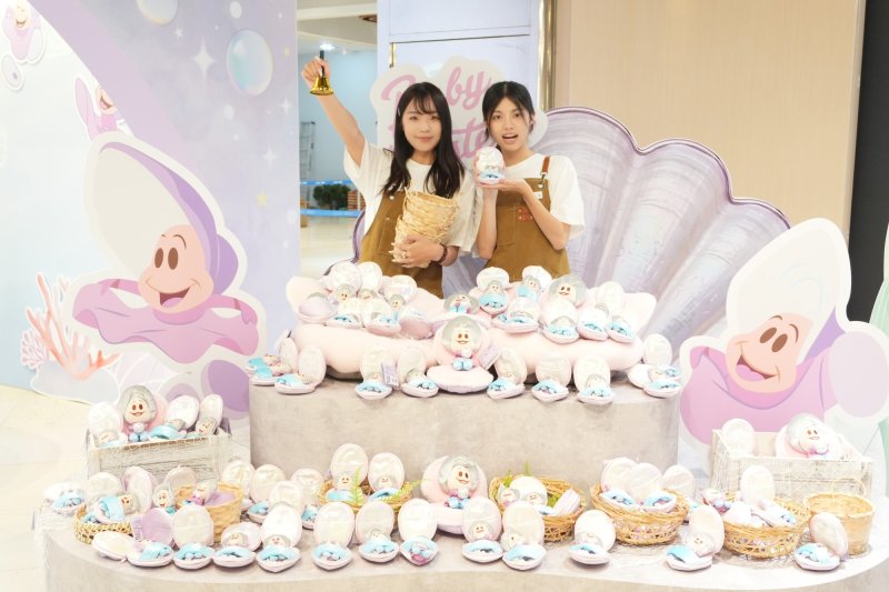牡蠣寶寶快閃店首度登台！ 即日起高雄夢時代開啟《愛麗絲夢遊仙境》奇幻冒險