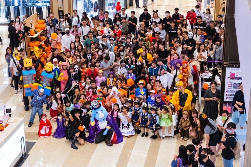  2026全台最長萬聖遊行　義大Outlet Mall變裝狂歡 300名早鳥送摩天輪票　魔術、氣球、品牌糖果同樂