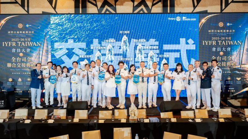 新舊任司令進行交接  圖/邱詩涵 提供