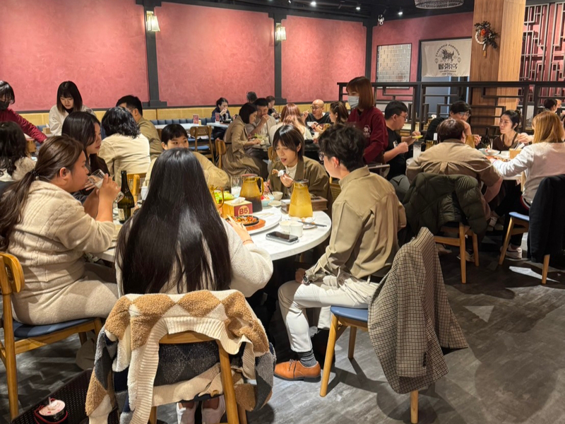 汕砂鍋粥「麟粥宮」進駐高雄巨蛋商圈 打造奢華美食新滋味(火報)