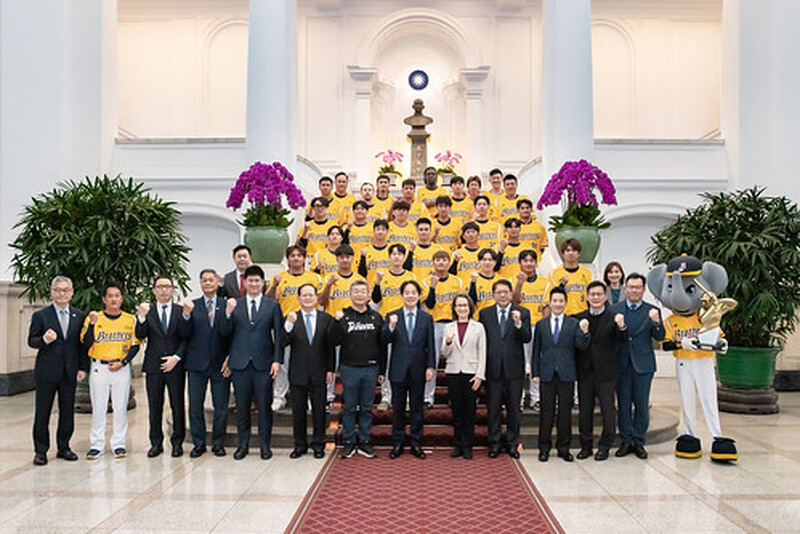 總統接見2024年職棒總冠軍　細數球員優異表現盼推廣全民運動　壯大運動產業